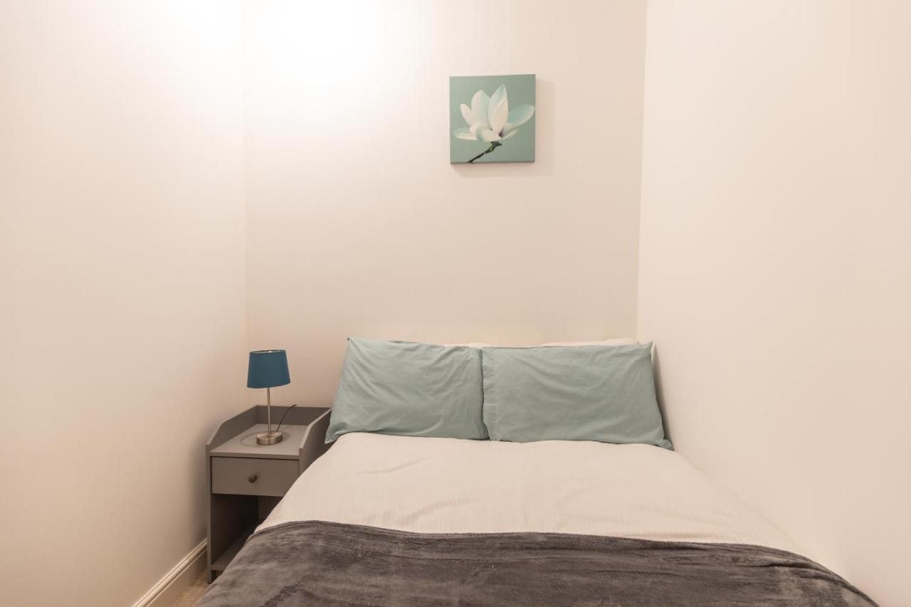 Cosy Modern Apartment, Grand Victorian Building, 5 Mins To Coventry City Centre Exterior photo