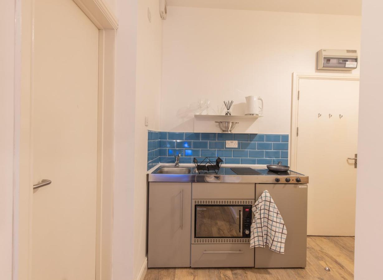 Cosy Modern Apartment, Grand Victorian Building, 5 Mins To Coventry City Centre Exterior photo